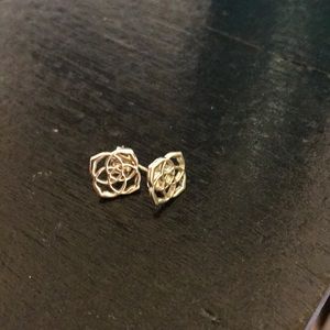 Kendra scott earrings